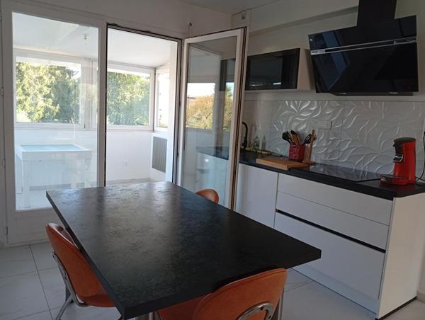 Villa à  Essert 5 chambres et 1000 m2 de terrain paysagé