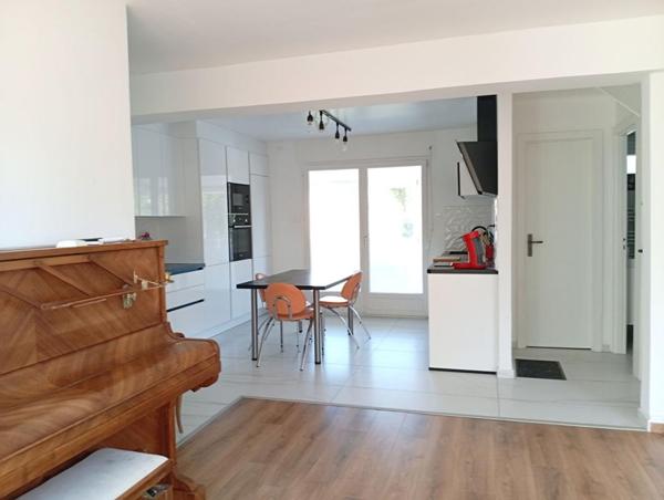 Villa à  Essert 5 chambres et 1000 m2 de terrain paysagé