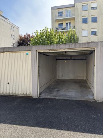 Garage fermé