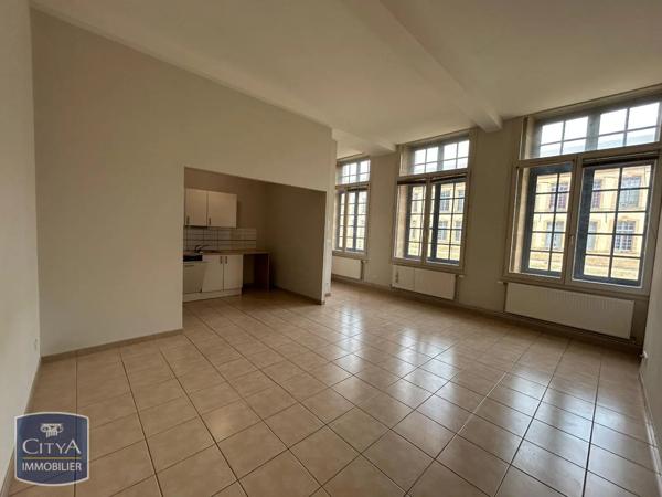 Appartement à louer 3 pièces 62.45m² Sedan (08200)