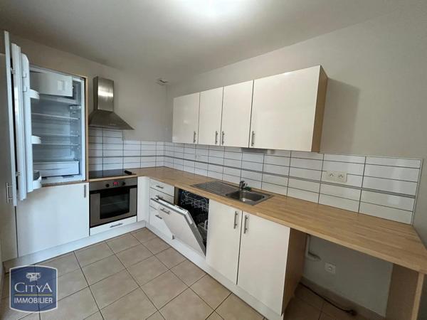 Appartement à louer 3 pièces 62.45m² Sedan (08200)
