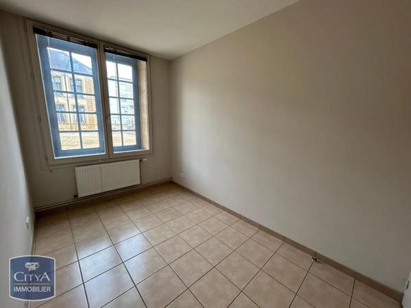 Appartement à louer 3 pièces 62.45m² Sedan (08200)