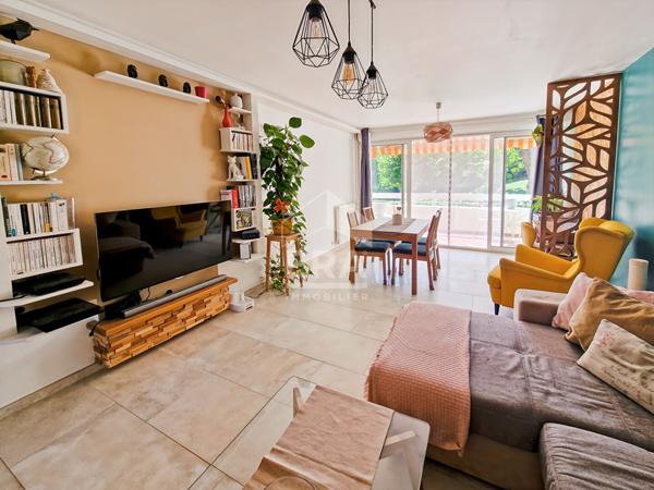 APPARTEMENT 3 PIECES AVEC PARKING