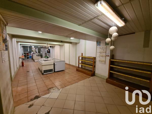 Apartment for sale 5 rooms 131 m² Saint-Jean-d'Angély