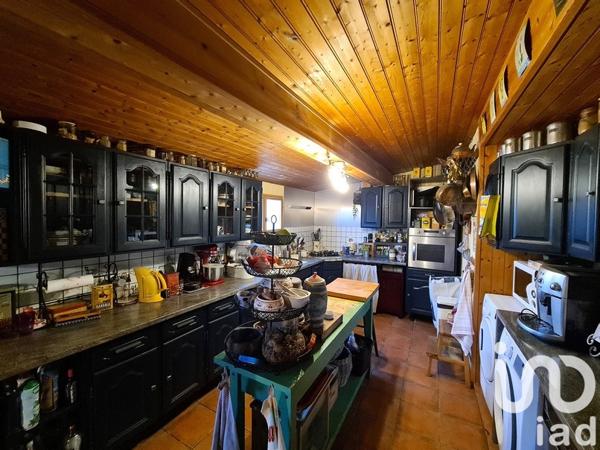 Apartment for sale 5 rooms 131 m² Saint-Jean-d'Angély