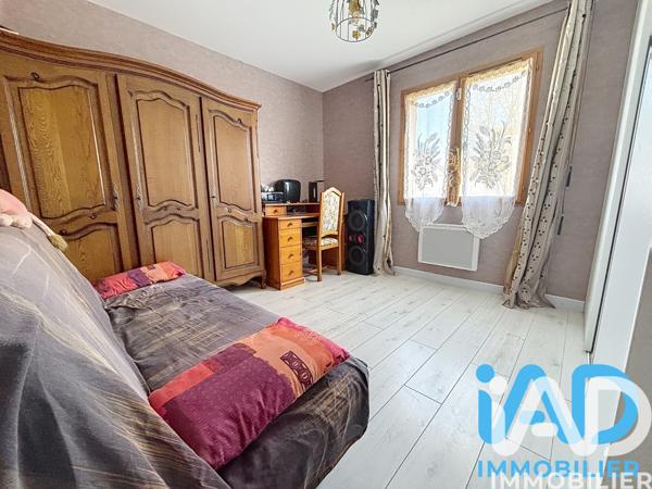 Maison à vendre 4 pièces 82 m² Châtres