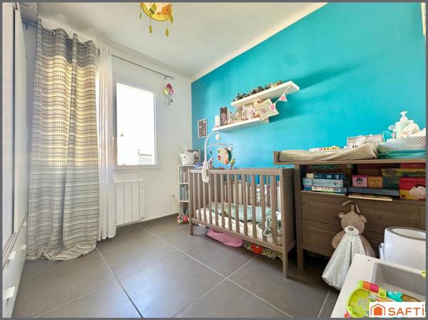 Jolie maison individuelle avec jardin et piscine