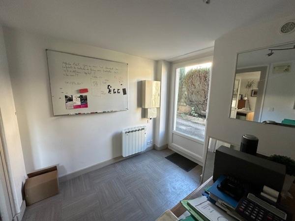Local commercial · Location Montbonnot (38330) 93m²