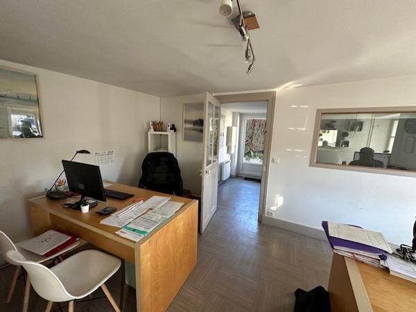 Local commercial · Location Montbonnot (38330) 93m²