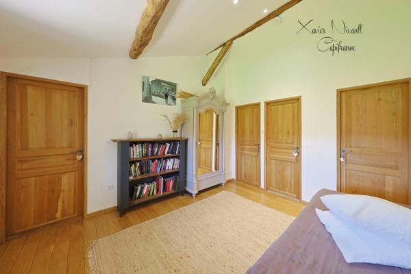 Maison à vendre 11 pièces proche de BOURG EN BRESSE (01)