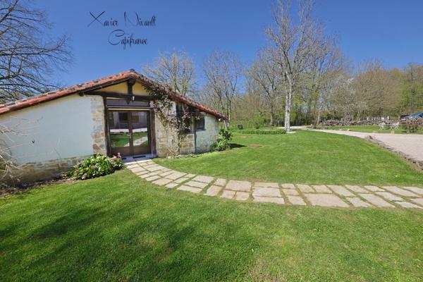 Maison à vendre 11 pièces proche de BOURG EN BRESSE (01)