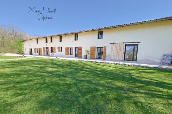 Maison à vendre 11 pièces proche de BOURG EN BRESSE (01)