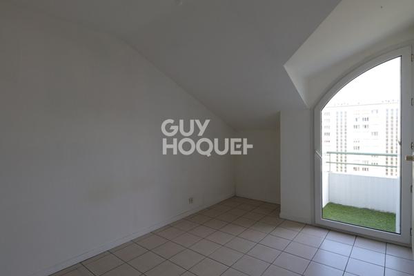 Rue Jules Ferry : T3 duplex en dernier étage + garage