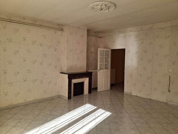 BEDARIEUX appartement spacieux avec terrasse et garage