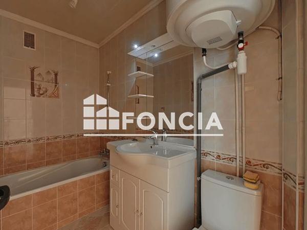 Location Studio 31.55 m² - ALLEE DES GUIGNIERS Coubron 93470