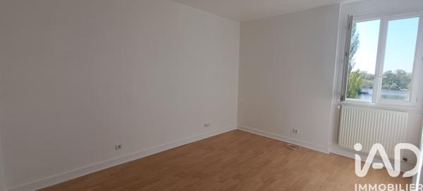 Maison à vendre 4 pièces 97 m² Saint-Cyr-sur-Loire