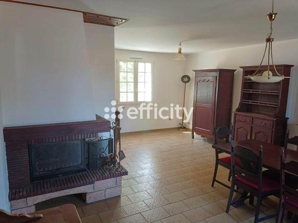 Maison
         4 pièces
        - 90 m² Exclusivité 238 000 € *
