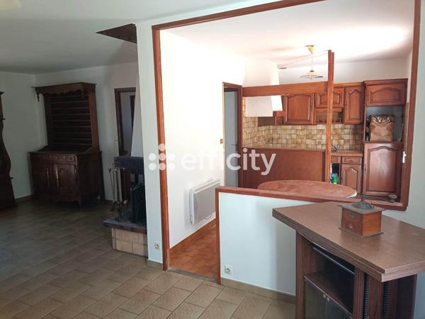 Maison
         4 pièces
        - 90 m² Exclusivité 238 000 € *