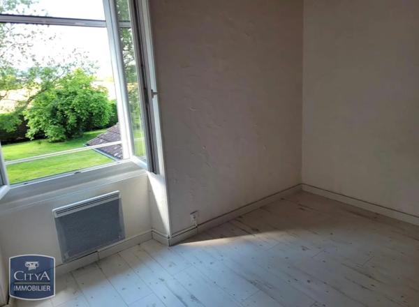 Appartement à louer 3 pièces 81.3m² Saint-Marcellin (38160)