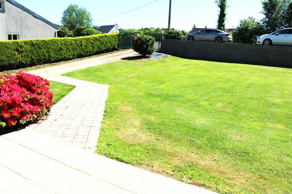 Maison à vendre QUIMPER (29) 4 chambres, 96 m2 sur terrain de 1156 m2 Sous sol complet