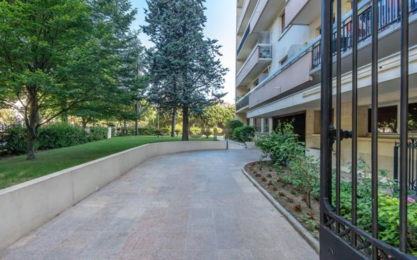 Appartement à vendre    3 pièces • 61,59 m2 Joinville-le-Pont