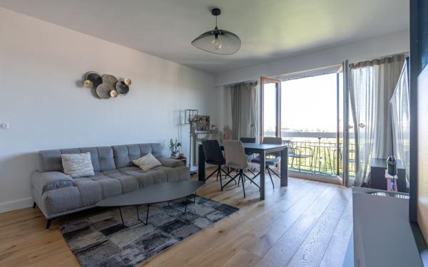 Appartement à vendre    3 pièces • 61,59 m2 Joinville-le-Pont