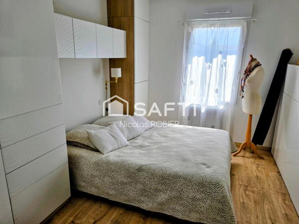PLAIN PIED IMPECCABLE , DEUX CHAMBRES , GARAGE, JARDIN ET PLUS !