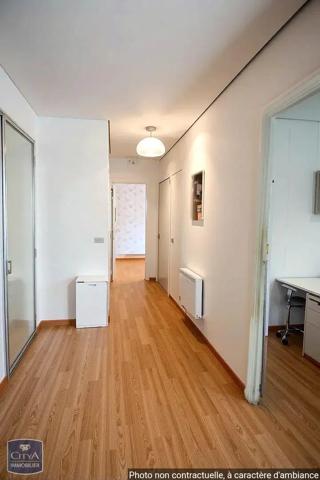Appartement à vendre 2 pièces 46m² Sanary-sur-Mer (83110)