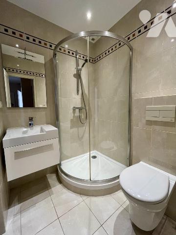 NANTES CAMUS - TRES BEAU T4 AVEC TERRASSE ET VUE DEGAGEE SUR LA CHEZINE