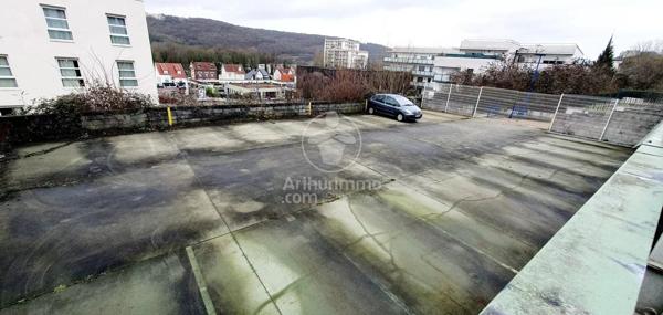 Location Local commercial 15 pièces 890 m2 à Déville-Lès-Rouen