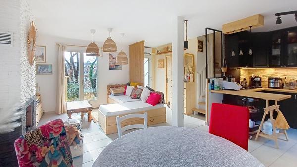 Maison lumineuse avec jardin sur Brignoles