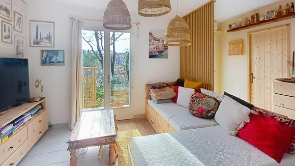 Maison lumineuse avec jardin sur Brignoles