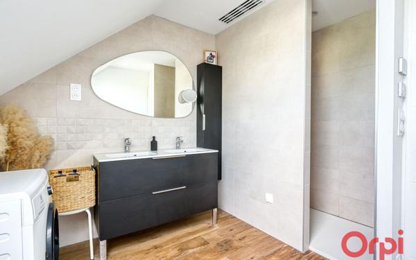 Maison à vendre    4 pièces •  Brignais