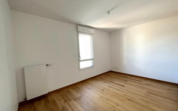 Appartement à vendre    6 pièces • 108,25 m2 Tassin-la-Demi-Lune