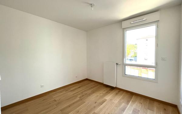 Appartement à vendre    6 pièces • 108,25 m2 Tassin-la-Demi-Lune