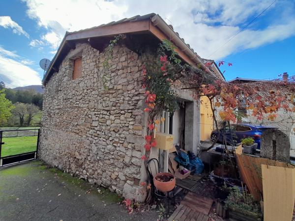 Chamaloc (26150) BAISSE DE PRIX!CHAMALOC / Maison de Village