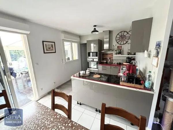 Maison à vendre 7 pièces 141m² Athies-sous-Laon (02840)