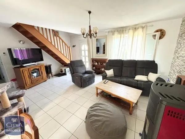 Maison à vendre 7 pièces 141m² Athies-sous-Laon (02840)