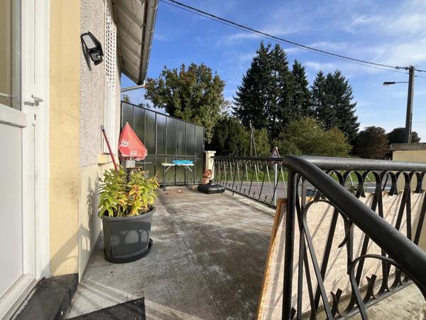 Vente                                                      Maison
                        
                     5 pièces                      53 m2                     à Jouet-sur-l'Aubois