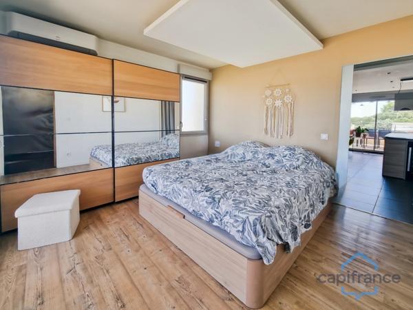 Appartement récent au dernier étage, 2 pièces de 50m² + 2 Terrasses + Garage – A vendre sur CASTRIES (34)