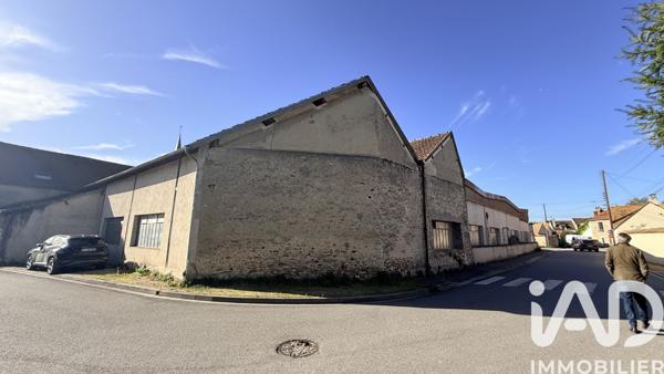 Immeuble à vendre 2 445 m² Garancières