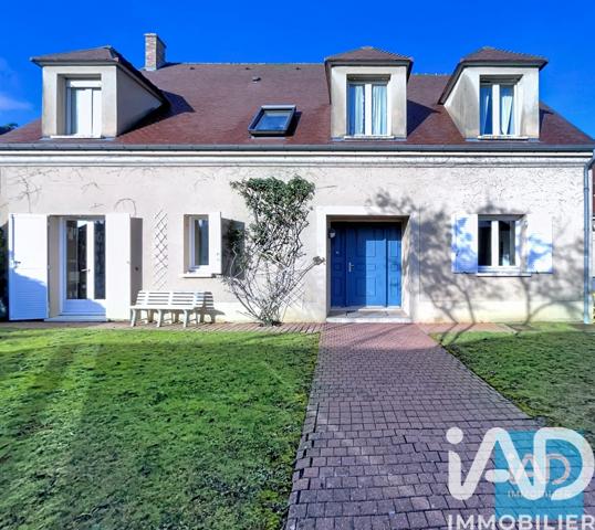 Maison à vendre 8 pièces 211 m² Louveciennes