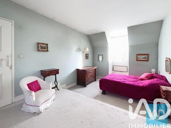 Maison à vendre 8 pièces 211 m² Louveciennes