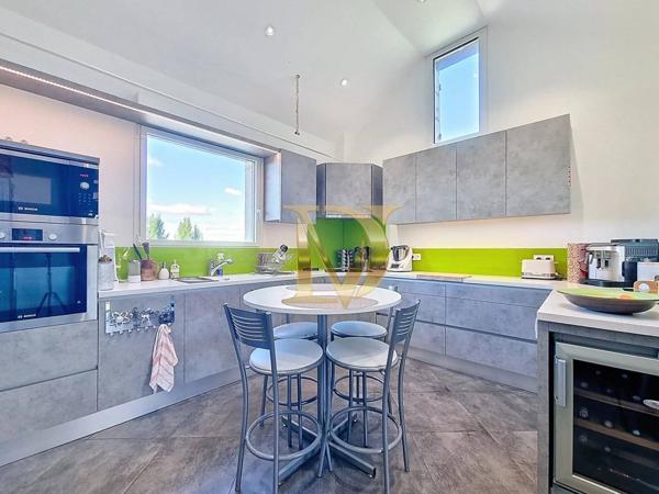 EXCLUSIVITÉ – Propriété avec activité touristique en Touraine – Saint-Georges-sur-Cher