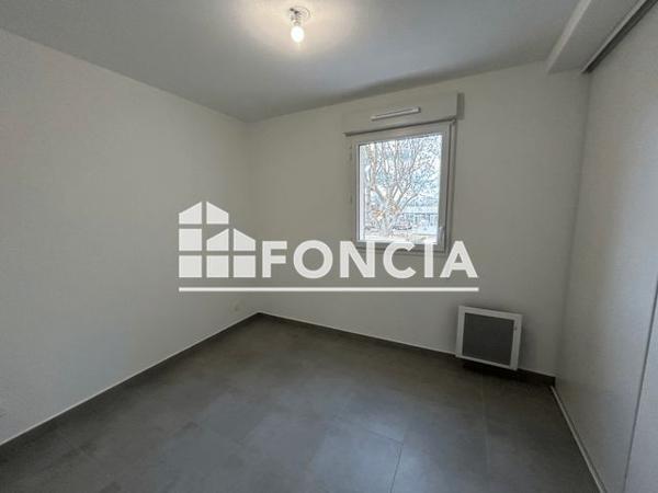 Location Appartement 2 pièces 42.4 m² - 69 RUE JOSEPH CARNINO Avignon 84140