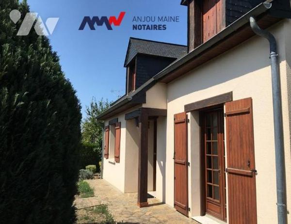 SABLE SUR SARTHE -  PAVILLON INDIVIDUEL - jardin. Réf : CC2063