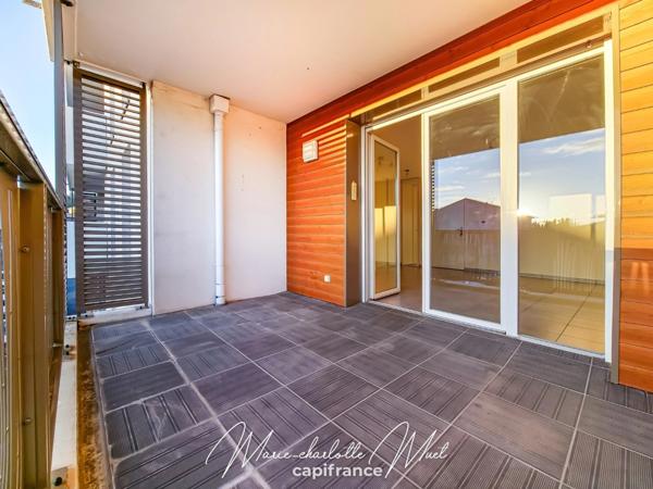 Appartement T3 avec garage et terrasse