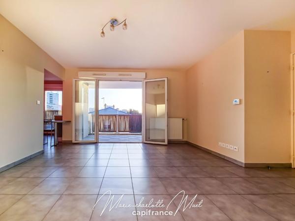 Appartement T3 avec garage et terrasse