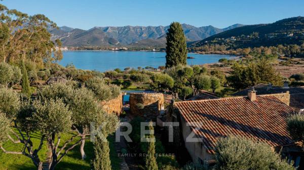 Domaine d'exception de 600m2 - Bord de mer