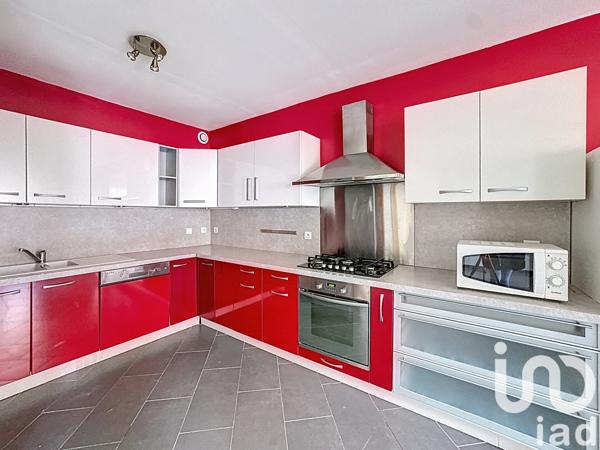 Maison à vendre 4 pièces 87 m² Monnetier-Mornex